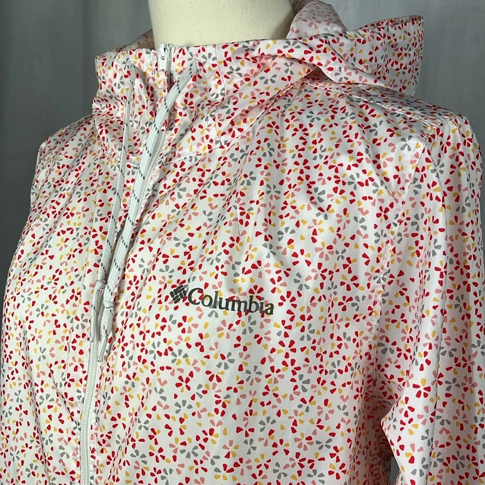 Columbia Ladies' Waterproof‎ Flash Forward Windbreaker Rain Jacket.